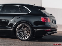 Bentayga_101820_VR_1200px-16