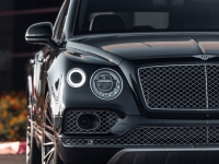 Bentayga_101820_VR_1200px-23