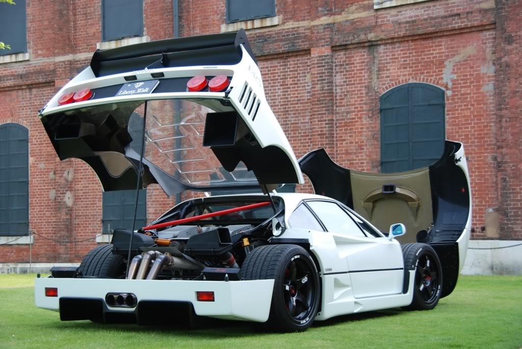 Liberty Walk - JDM Ferrari F40 and F50 Insanity - Vivid Racing News