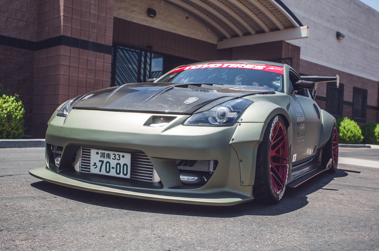 Star Dast Widebody Nissan 350z Appears at Vivid Racing - Vivid Racing News