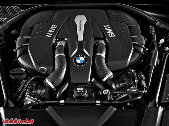 BMW vs Mercedes | No Surrender?! | BMW M7 – Vivid Racing News