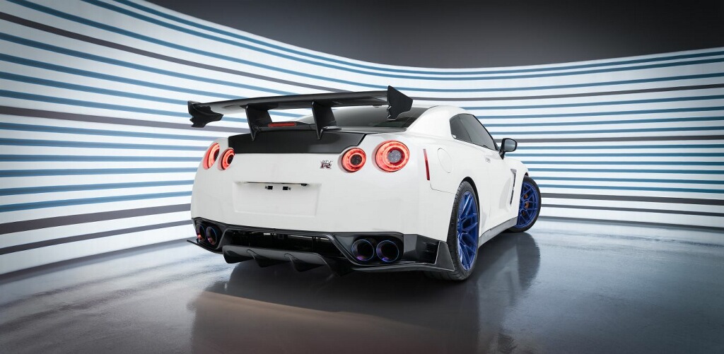 VR Forged Hits the Studio with a Nissan GT-R and Porsche 991 Carrera ...