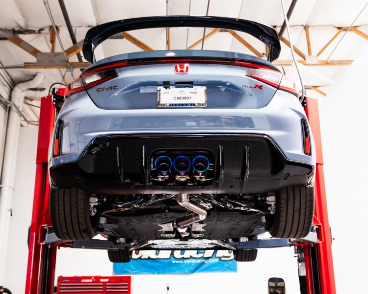 Listen to the VRP Honda Civic Type-R FL5 FULL Titanium Exhaust