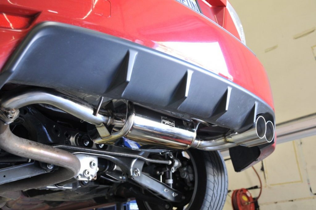 the-difference-between-axle-back-and-cat-back-exhausts-vivid-racing-news