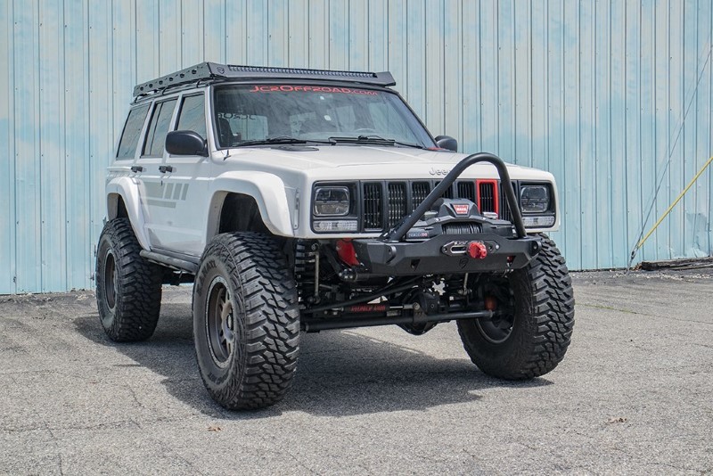 Jcr Offroad Jeep Xj Winch Bumper For 84 01 Cherokee With Tubework Mauler Series Black Powdercoat Finish Xjfm 0 Pc