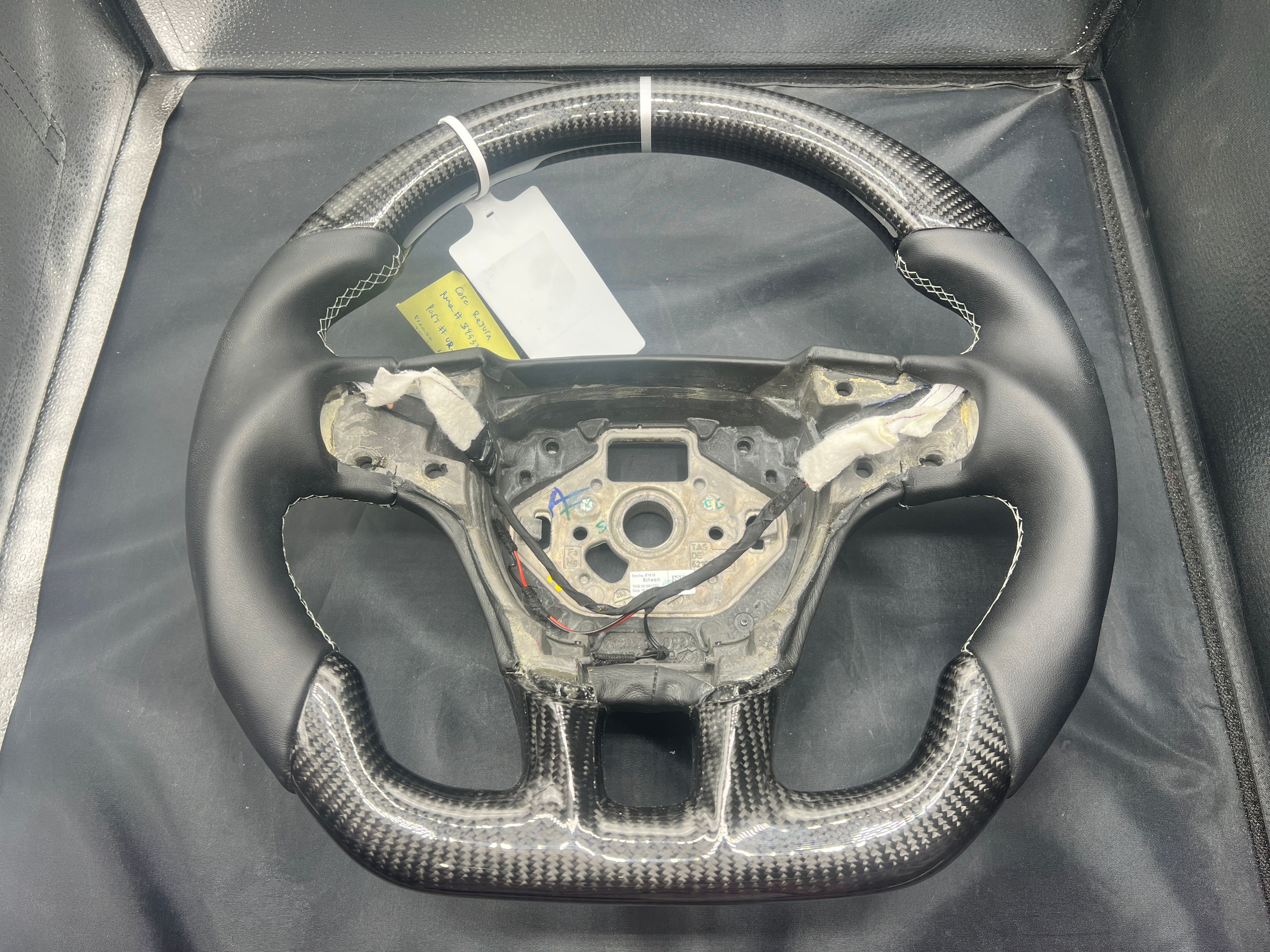 Bentley GT Speed | Bentayga 3 Spoke OEM Upgraded Carbon Fiber Steering Wheel - VR-SW-149-CL